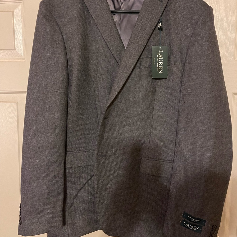 Lauren by Polo Ralph Lauren wool blazer in a size 48L (immaculate condition)